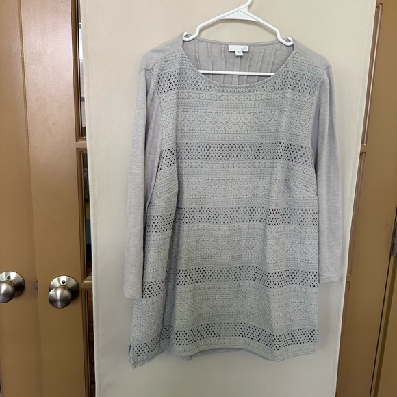 J. Jill Womens XL Light Grey 3/4 Sleeve Crochet Floral‎ Blouse Top Shirt - Picture 1 of 8
